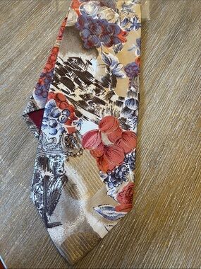 Men's Floral Tie in Beige with Red & Blue Accents.
